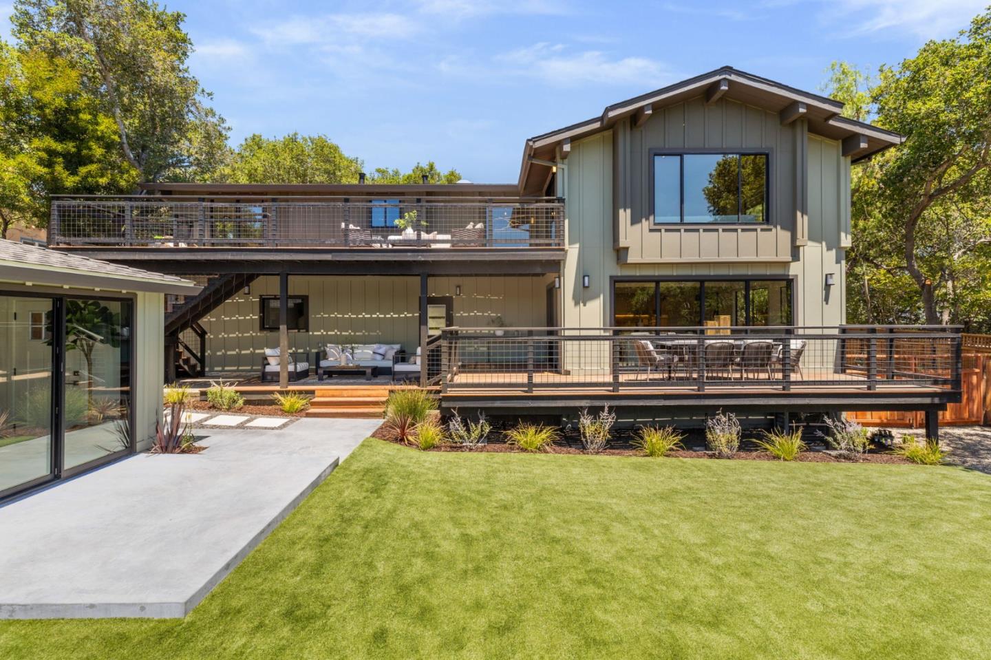 Detail Gallery Image 35 of 36 For 522 Summit Dr, Redwood City,  CA 94062 - 4 Beds | 3/1 Baths