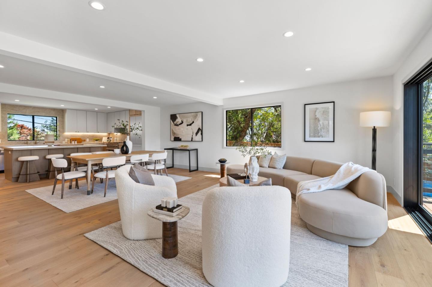 Detail Gallery Image 7 of 36 For 522 Summit Dr, Redwood City,  CA 94062 - 4 Beds | 3/1 Baths