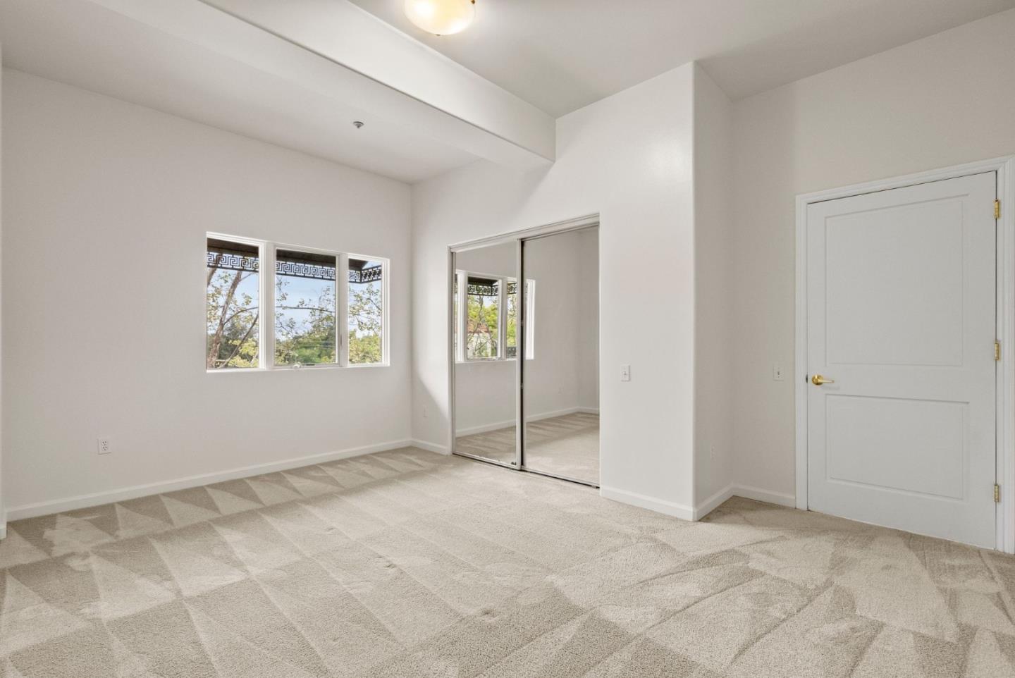Detail Gallery Image 23 of 38 For 200 Sheridan #304,  Palo Alto,  CA 94306 - 2 Beds | 2 Baths