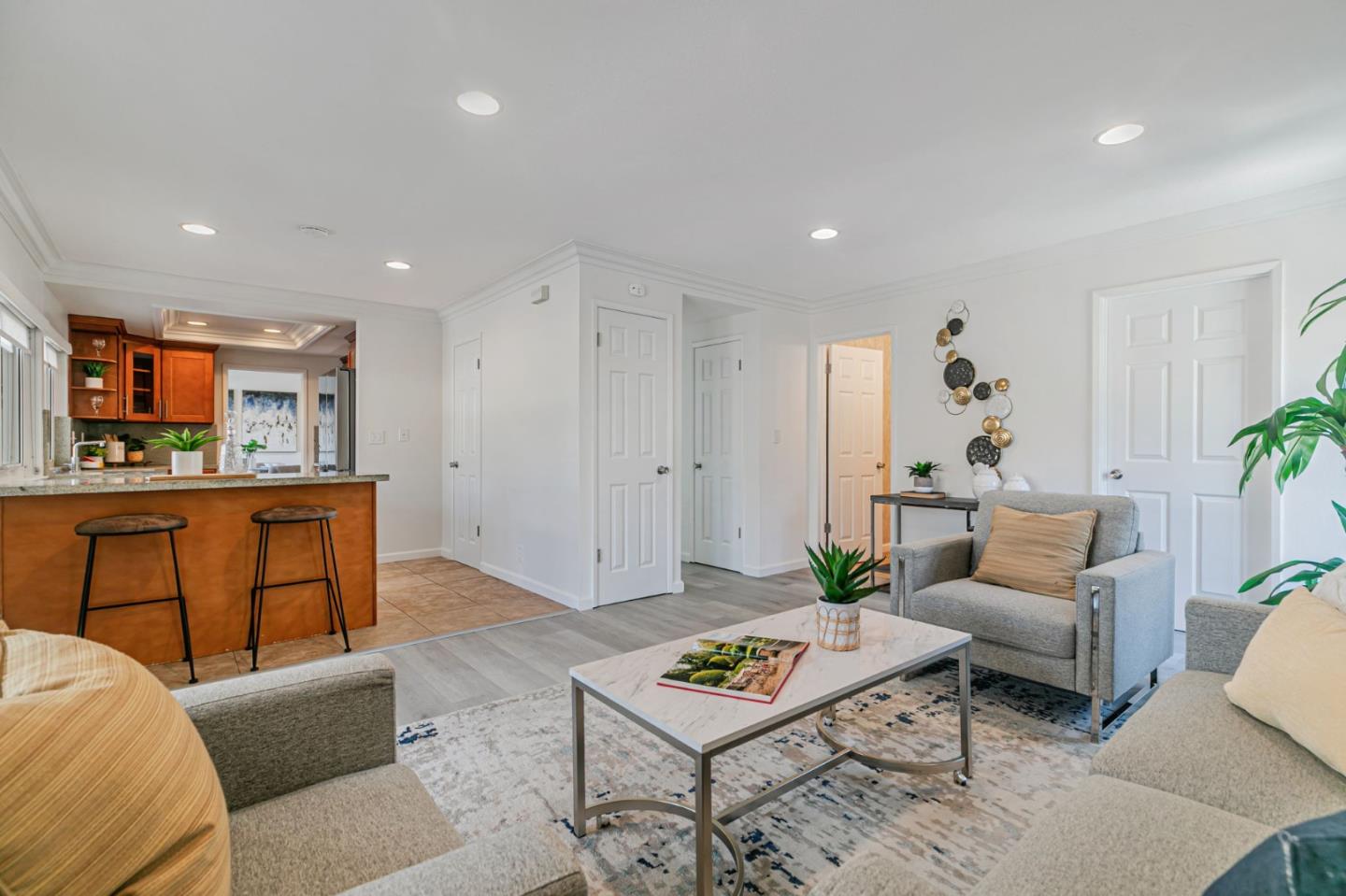 Detail Gallery Image 10 of 25 For 1332 Cabrillo Ave, San Jose,  CA 95132 - 4 Beds | 2/1 Baths