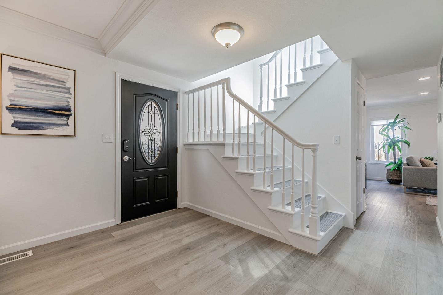 Detail Gallery Image 2 of 25 For 1332 Cabrillo Ave, San Jose,  CA 95132 - 4 Beds | 2/1 Baths