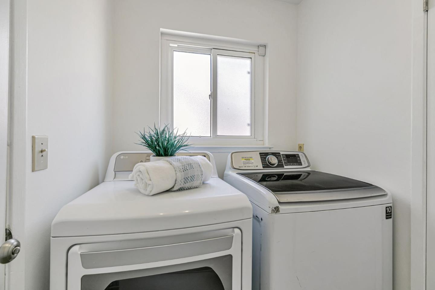 Detail Gallery Image 24 of 25 For 1332 Cabrillo Ave, San Jose,  CA 95132 - 4 Beds | 2/1 Baths