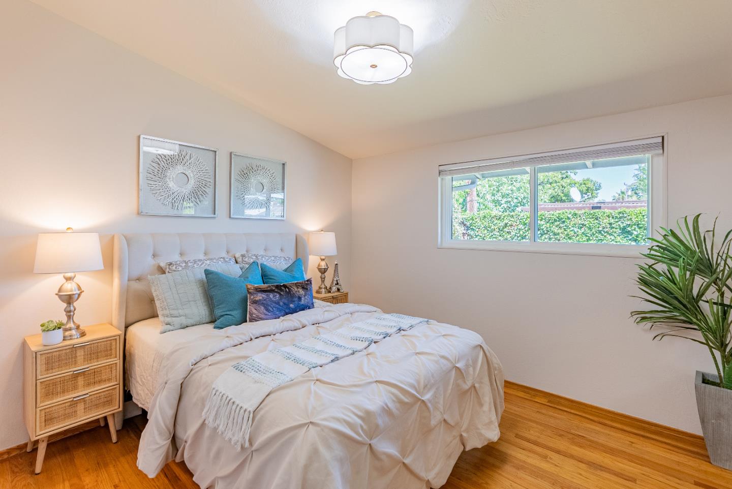 Detail Gallery Image 21 of 30 For 335 Burnett Ave, Santa Clara,  CA 95051 - 3 Beds | 2 Baths