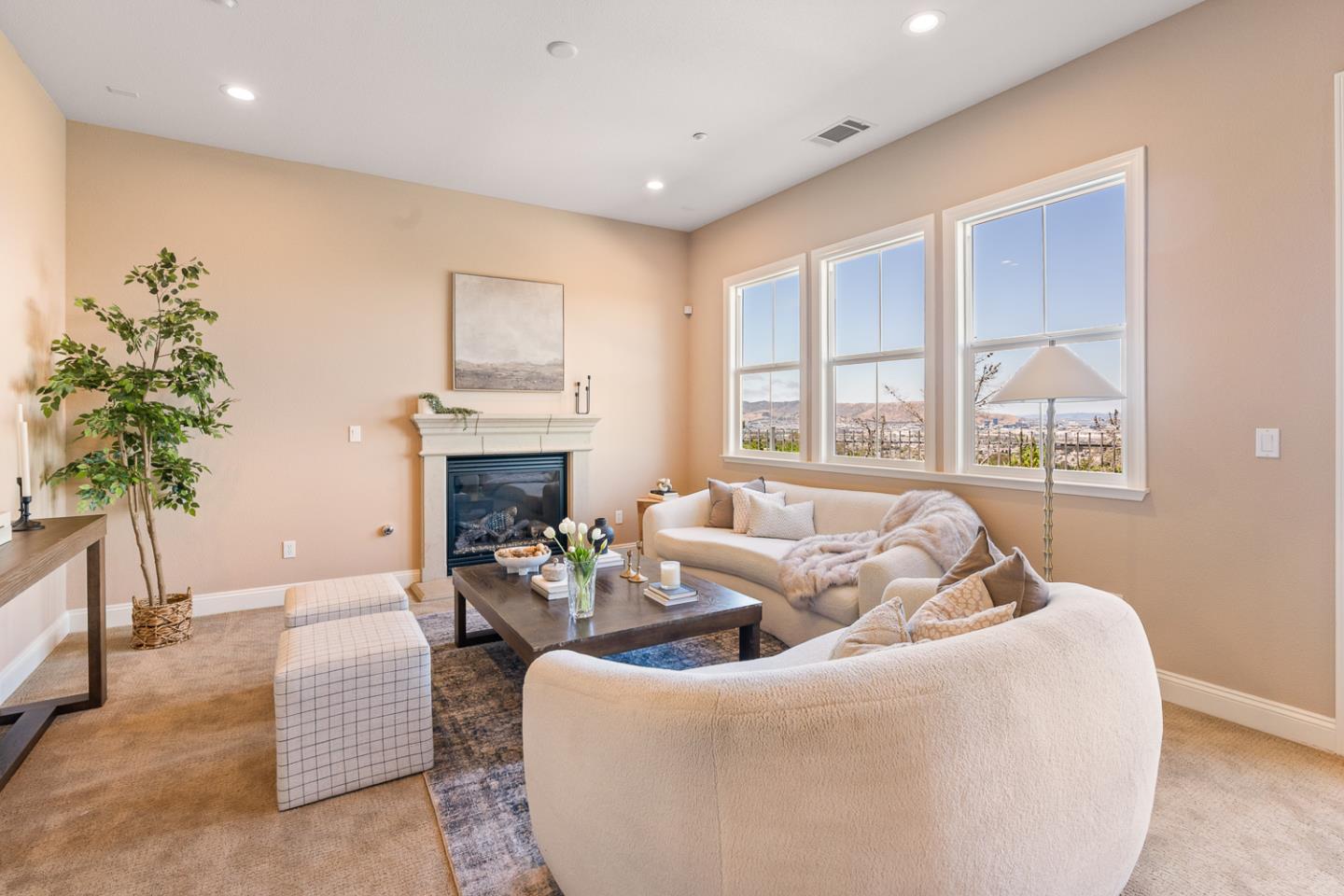 Detail Gallery Image 14 of 56 For 17 Estates Dr, Millbrae,  CA 94030 - 3 Beds | 3 Baths