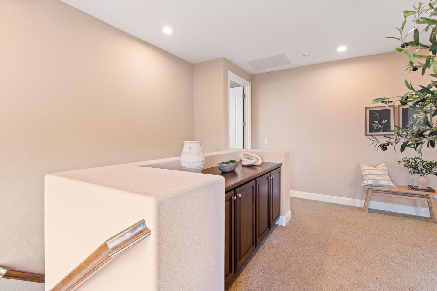 Detail Gallery Image 23 of 56 For 17 Estates Dr, Millbrae,  CA 94030 - 3 Beds | 3 Baths