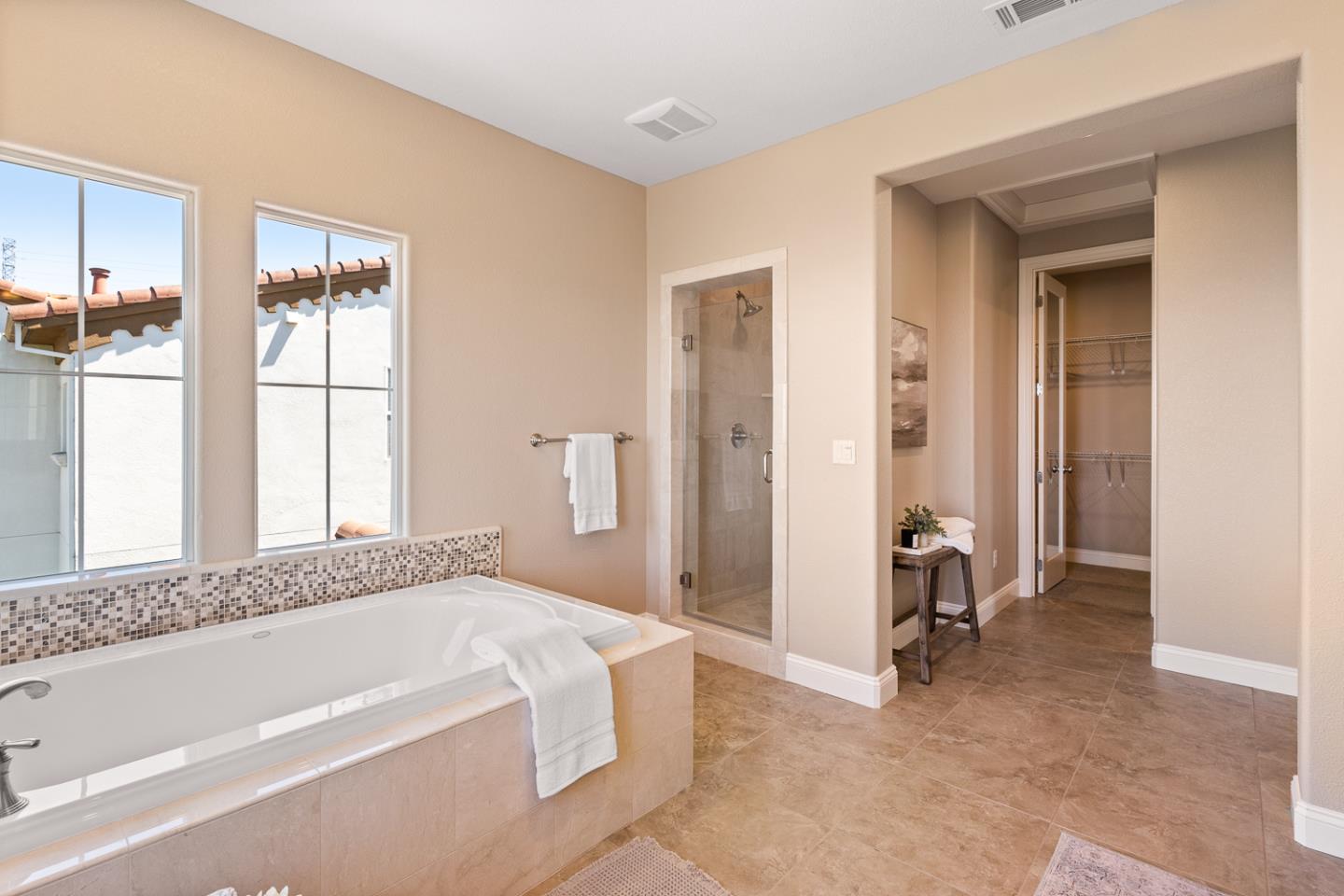 Detail Gallery Image 35 of 56 For 17 Estates Dr, Millbrae,  CA 94030 - 3 Beds | 3 Baths