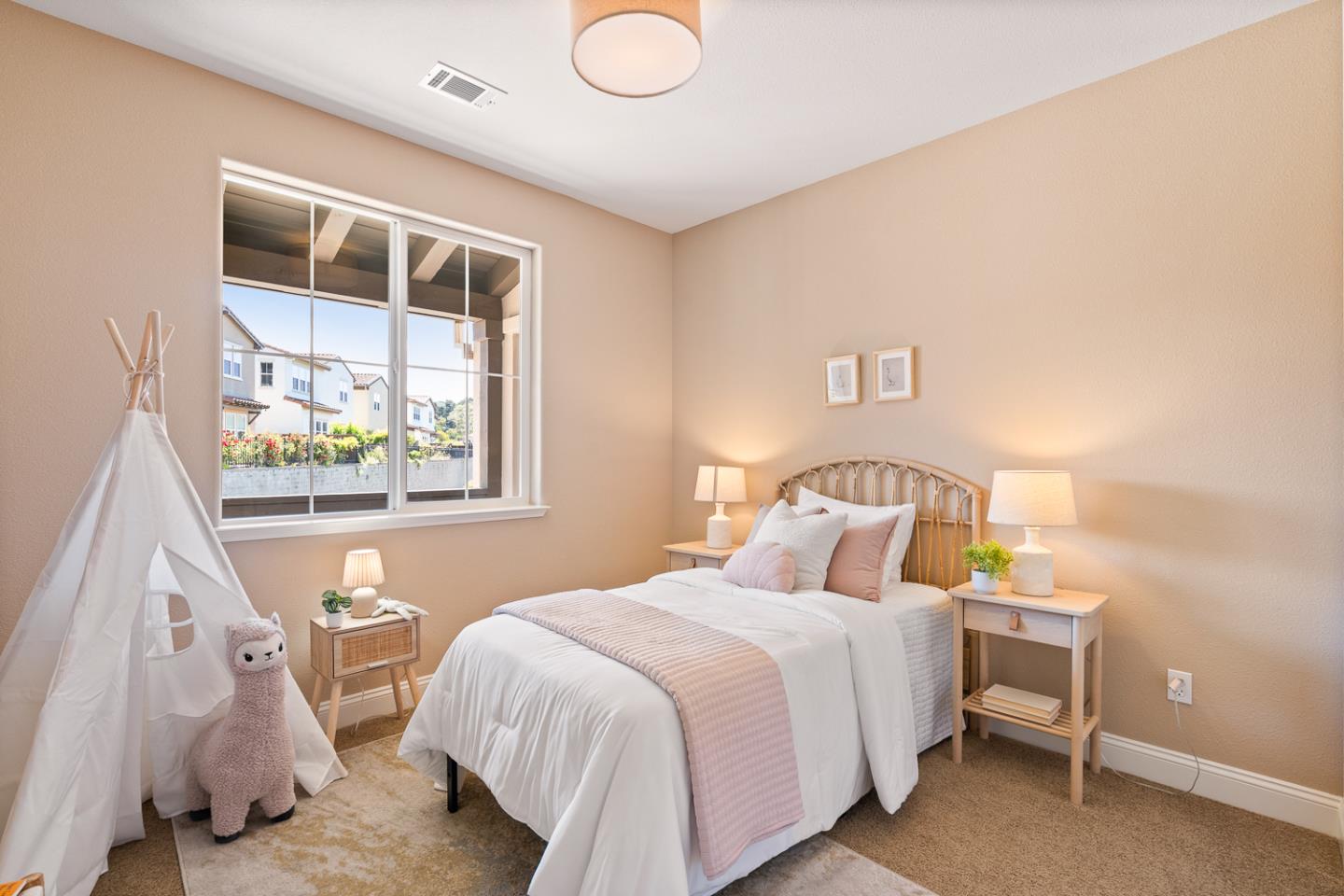 Detail Gallery Image 36 of 56 For 17 Estates Dr, Millbrae,  CA 94030 - 3 Beds | 3 Baths