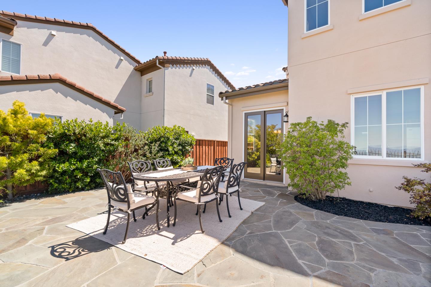 Detail Gallery Image 48 of 56 For 17 Estates Dr, Millbrae,  CA 94030 - 3 Beds | 3 Baths