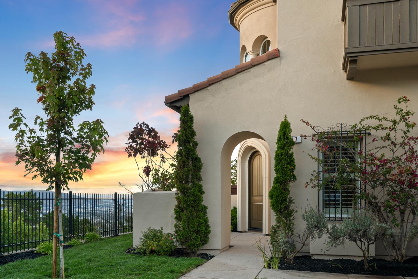 Detail Gallery Image 51 of 56 For 17 Estates Dr, Millbrae,  CA 94030 - 3 Beds | 3 Baths
