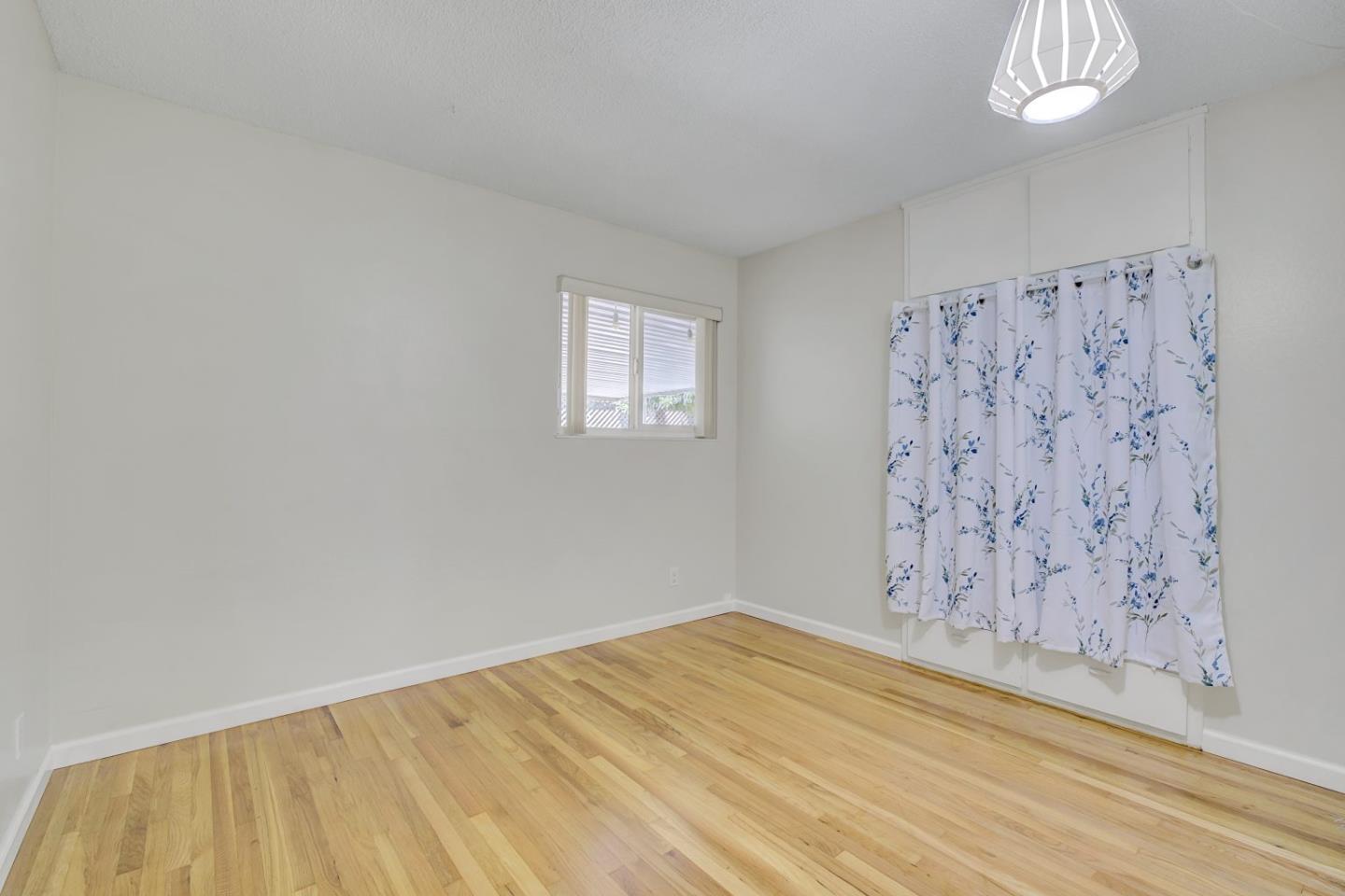 Detail Gallery Image 18 of 38 For 6175 Oneida Dr, San Jose,  CA 95123 - 3 Beds | 2 Baths