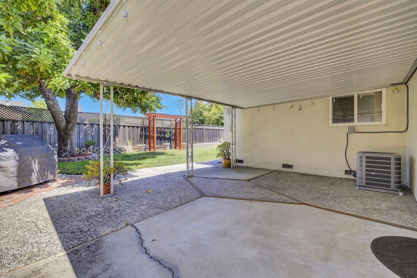 Detail Gallery Image 28 of 38 For 6175 Oneida Dr, San Jose,  CA 95123 - 3 Beds | 2 Baths