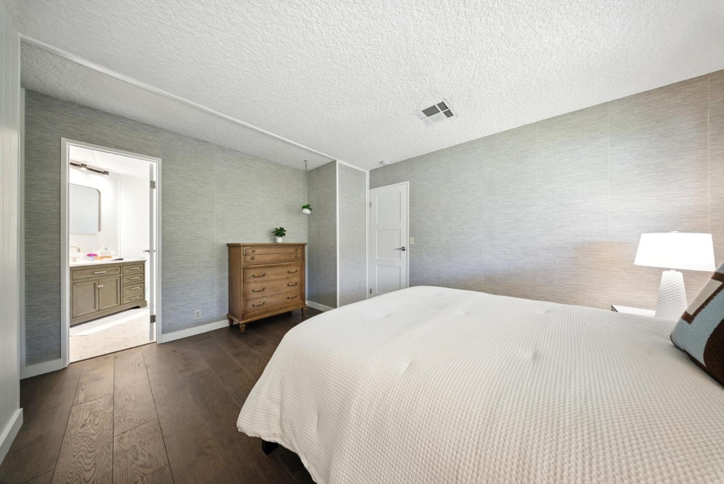 Detail Gallery Image 39 of 48 For 26 Quail Hollow Dr #26,  San Jose,  CA 95128 - 2 Beds | 2 Baths