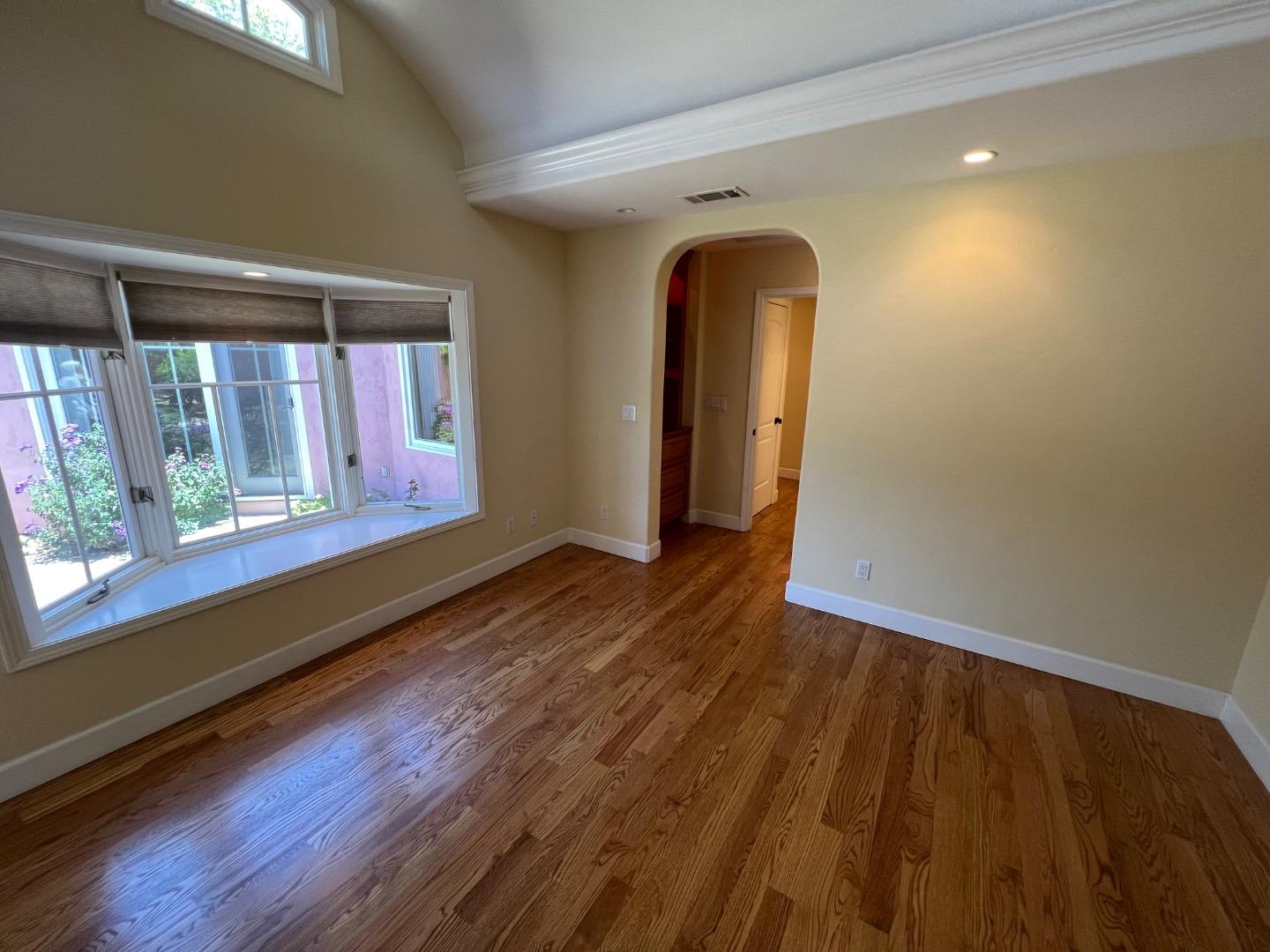 Detail Gallery Image 14 of 22 For 1457 Maxine Ave, San Jose,  CA 95125 - 3 Beds | 2 Baths