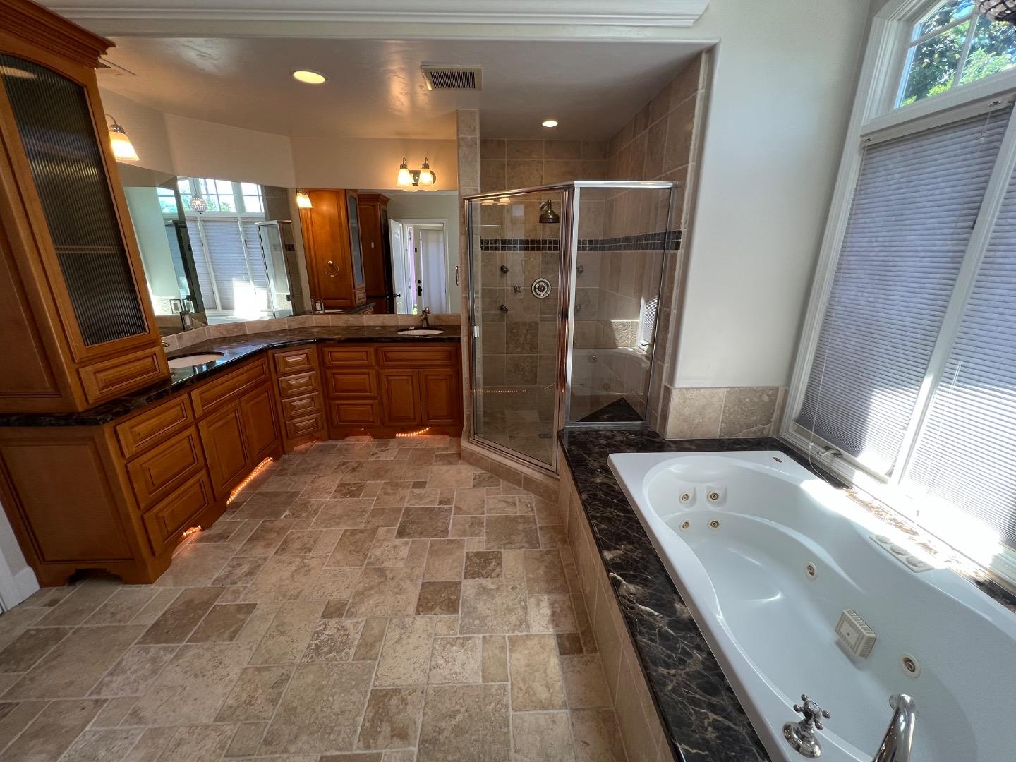 Detail Gallery Image 15 of 22 For 1457 Maxine Ave, San Jose,  CA 95125 - 3 Beds | 2 Baths