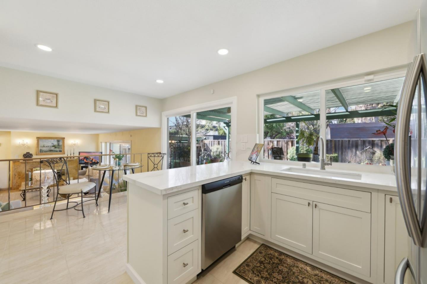 Detail Gallery Image 4 of 33 For 5459 Entrada Cedros, San Jose,  CA 95123 - 4 Beds | 3 Baths