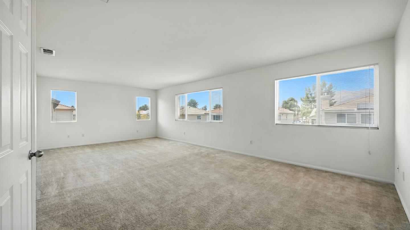 Detail Gallery Image 41 of 77 For 1553 Coldridge Cir, San Jacinto,  CA 92583 - 5 Beds | 3 Baths