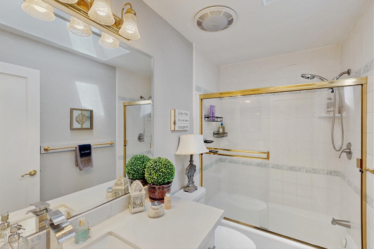 Detail Gallery Image 42 of 66 For 530 Irving Ave, San Jose,  CA 95128 - 4 Beds | 3 Baths