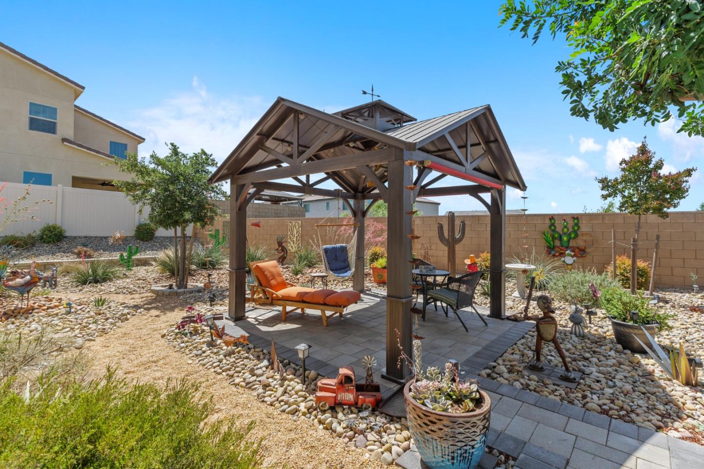 Detail Gallery Image 33 of 38 For 33039 Saint Emilion Court, Winchester,  CA 92596 - 5 Beds | 4 Baths