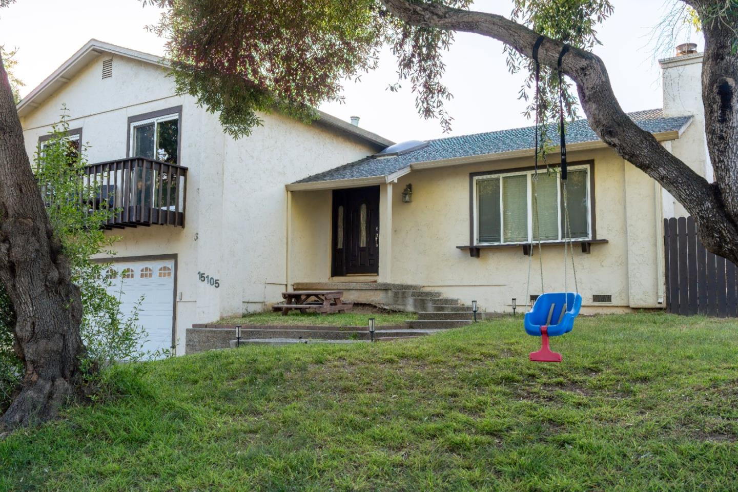 Detail Gallery Image 12 of 36 For 15105 Charter Oak Blvd, Salinas,  CA 93907 - 4 Beds | 2/1 Baths
