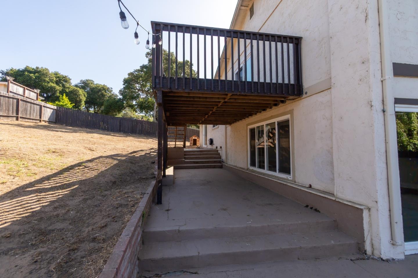Detail Gallery Image 17 of 36 For 15105 Charter Oak Blvd, Salinas,  CA 93907 - 4 Beds | 2/1 Baths