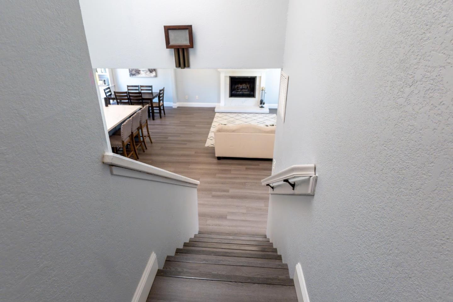 Detail Gallery Image 22 of 36 For 15105 Charter Oak Blvd, Salinas,  CA 93907 - 4 Beds | 2/1 Baths