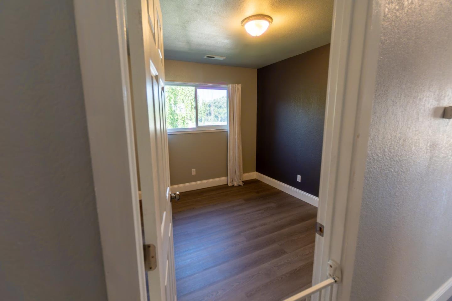 Detail Gallery Image 26 of 36 For 15105 Charter Oak Blvd, Salinas,  CA 93907 - 4 Beds | 2/1 Baths