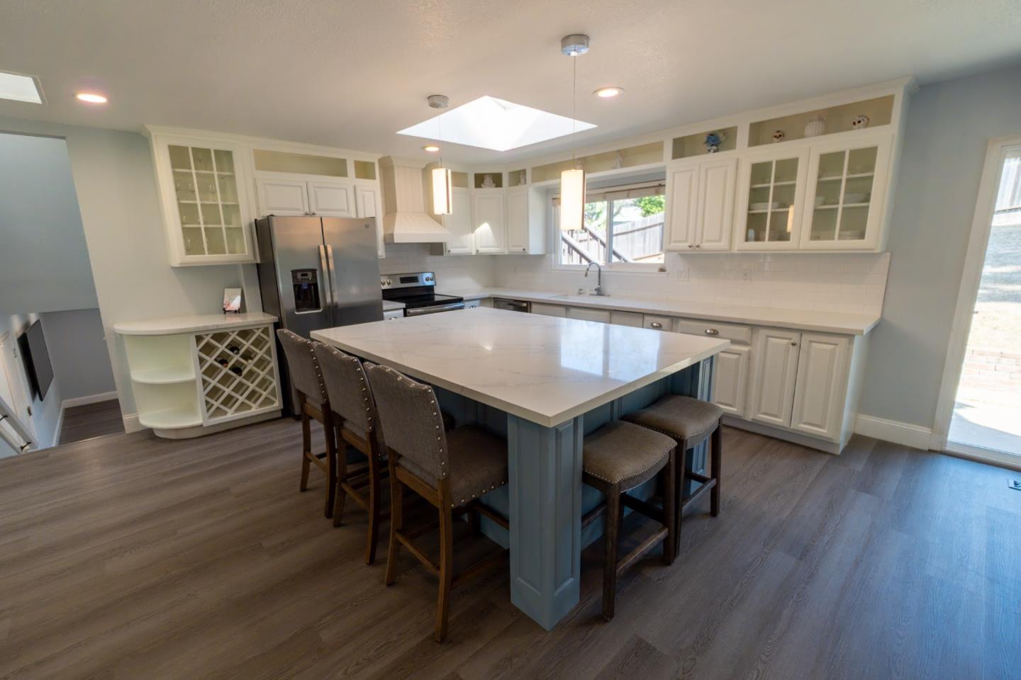 Detail Gallery Image 30 of 36 For 15105 Charter Oak Blvd, Salinas,  CA 93907 - 4 Beds | 2/1 Baths