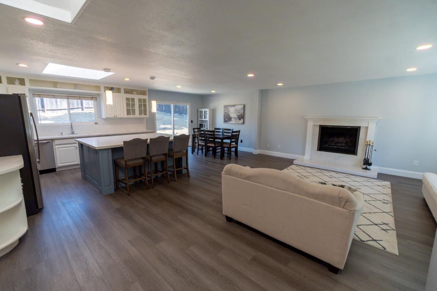 Detail Gallery Image 31 of 36 For 15105 Charter Oak Blvd, Salinas,  CA 93907 - 4 Beds | 2/1 Baths