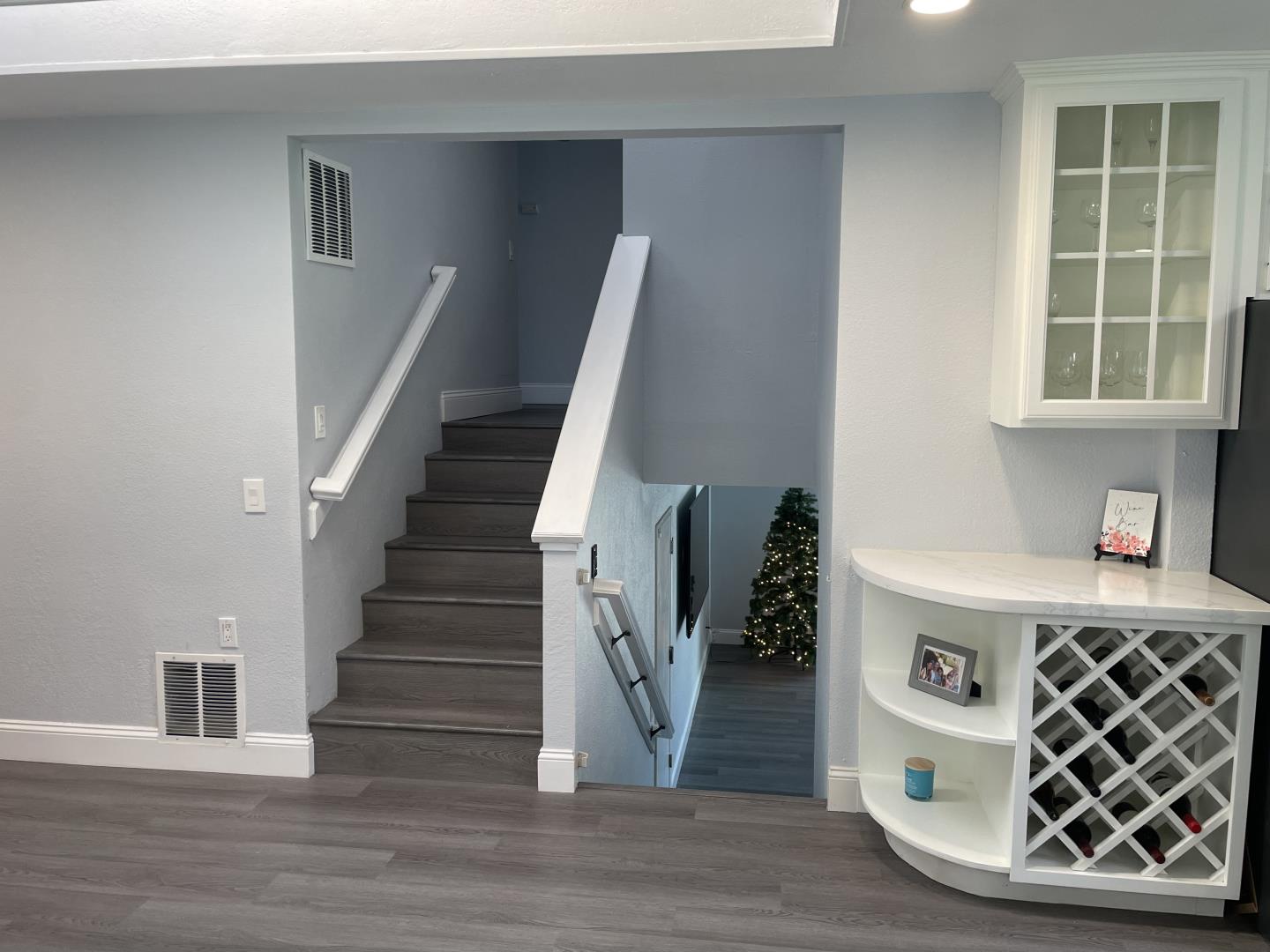 Detail Gallery Image 34 of 36 For 15105 Charter Oak Blvd, Salinas,  CA 93907 - 4 Beds | 2/1 Baths