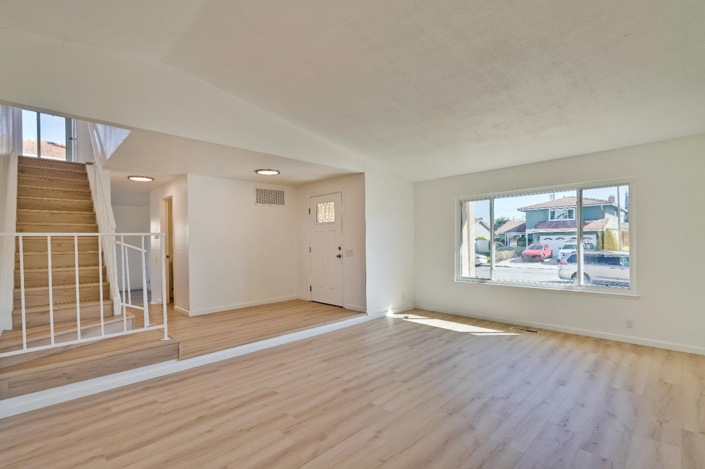 Detail Gallery Image 11 of 71 For 5629 Morton Way, San Jose,  CA 95123 - 4 Beds | 2/1 Baths