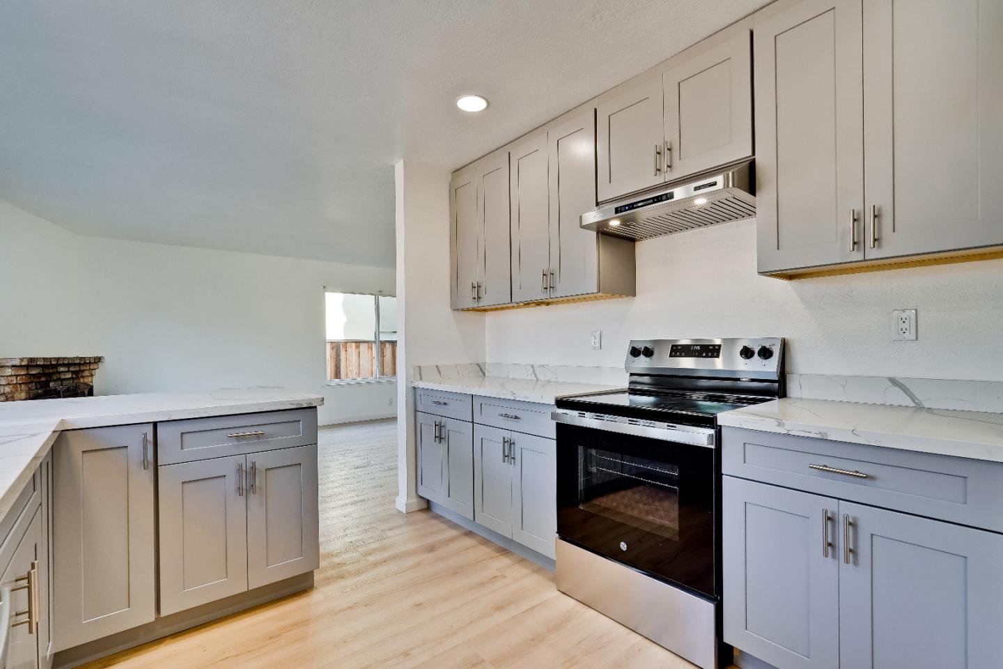 Detail Gallery Image 24 of 71 For 5629 Morton Way, San Jose,  CA 95123 - 4 Beds | 2/1 Baths