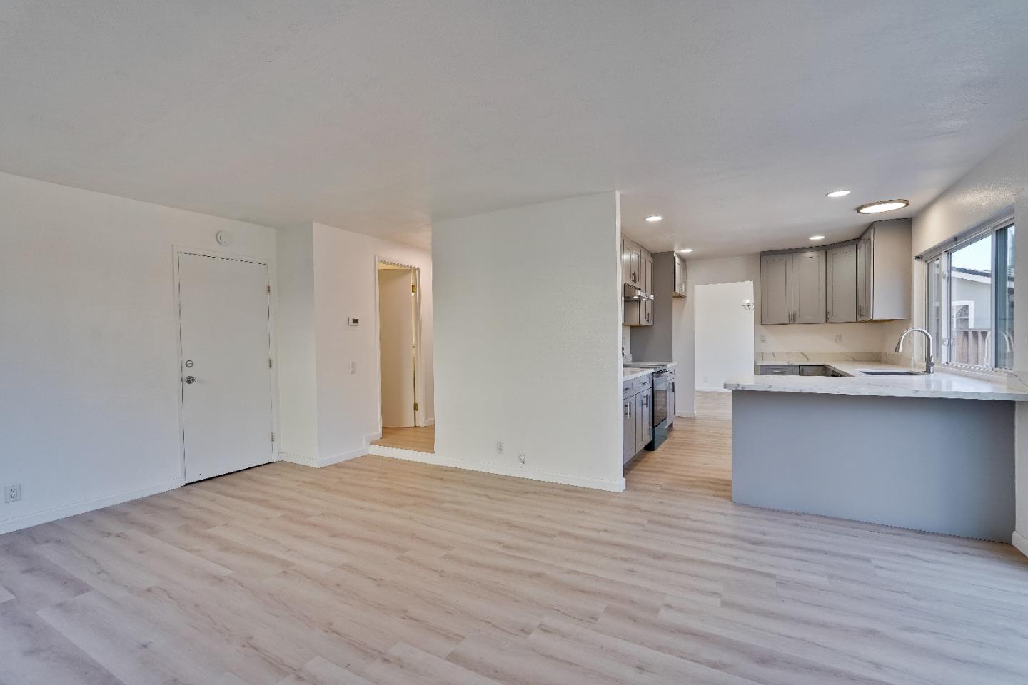 Detail Gallery Image 33 of 71 For 5629 Morton Way, San Jose,  CA 95123 - 4 Beds | 2/1 Baths