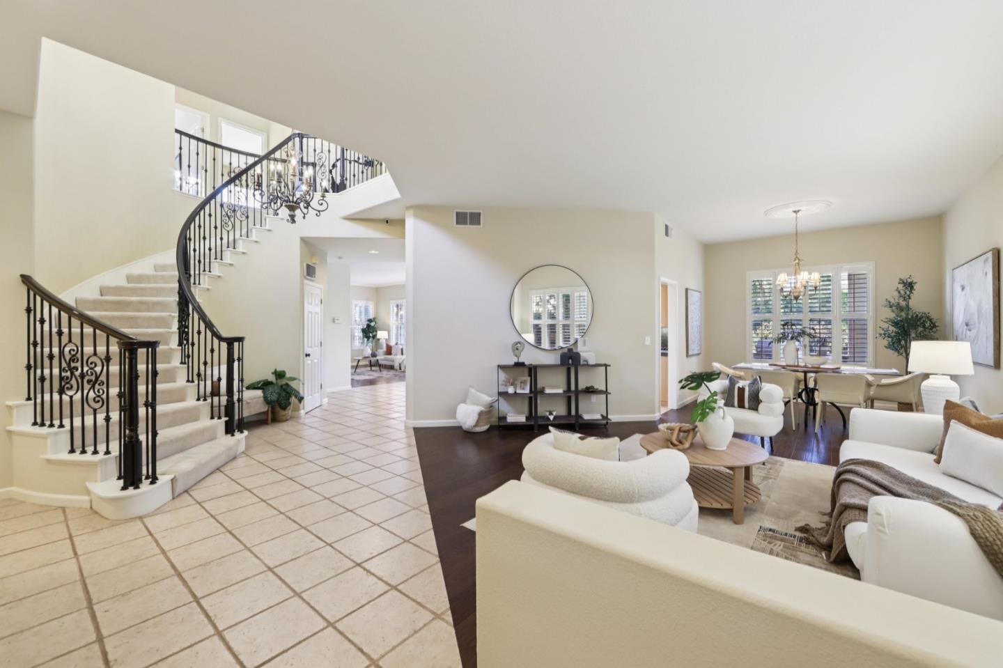 Detail Gallery Image 3 of 91 For 5761 Capilano Dr, San Jose,  CA 95138 - 5 Beds | 4/1 Baths