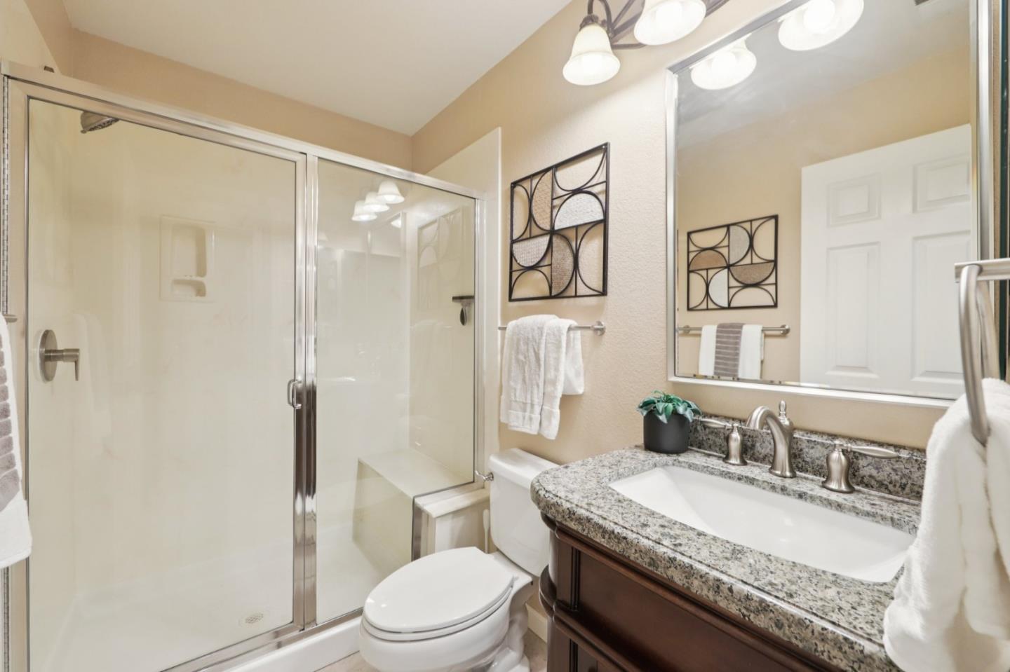 Detail Gallery Image 36 of 91 For 5761 Capilano Dr, San Jose,  CA 95138 - 5 Beds | 4/1 Baths