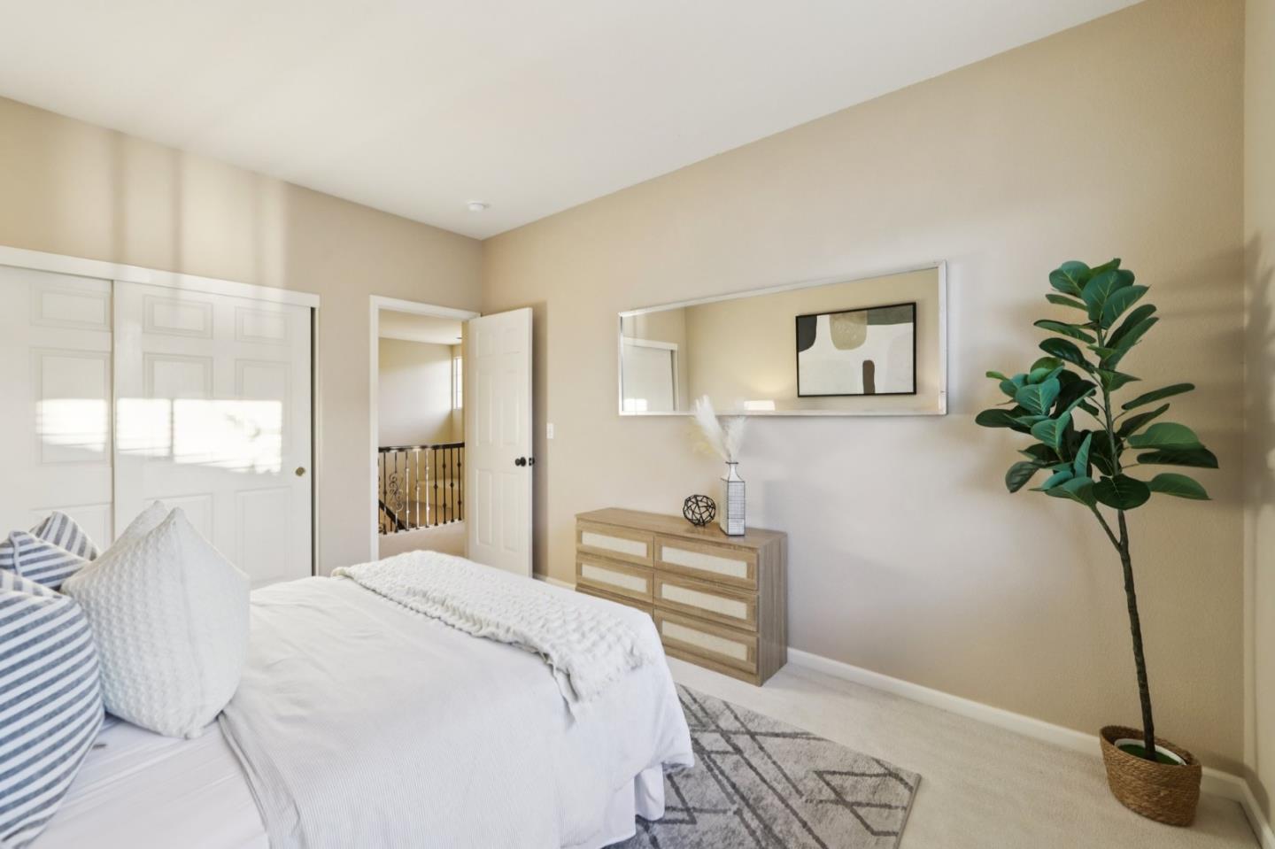 Detail Gallery Image 43 of 91 For 5761 Capilano Dr, San Jose,  CA 95138 - 5 Beds | 4/1 Baths