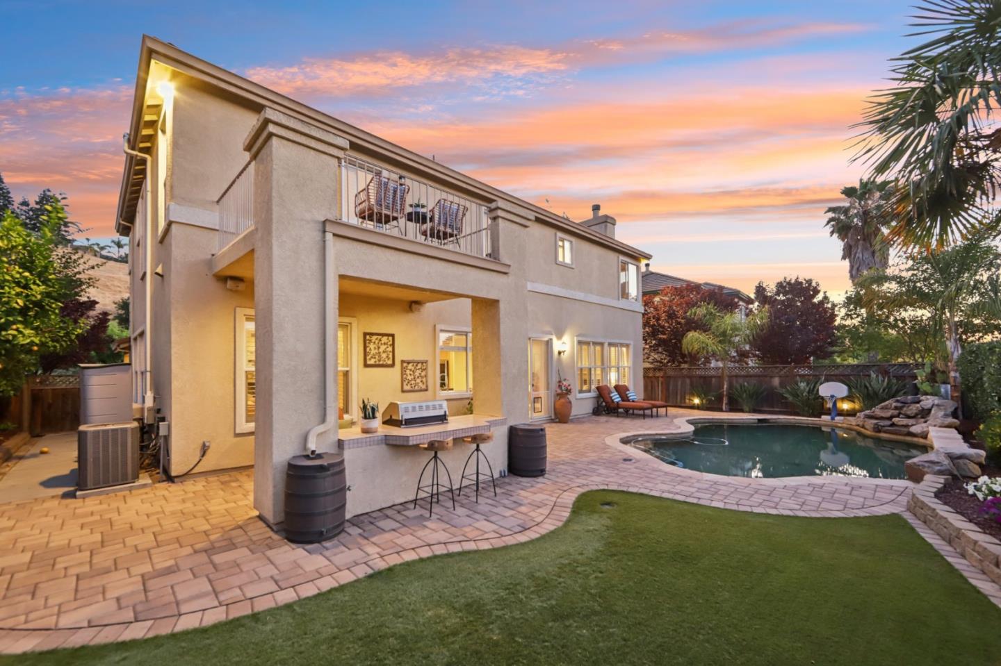 Detail Gallery Image 69 of 91 For 5761 Capilano Dr, San Jose,  CA 95138 - 5 Beds | 4/1 Baths