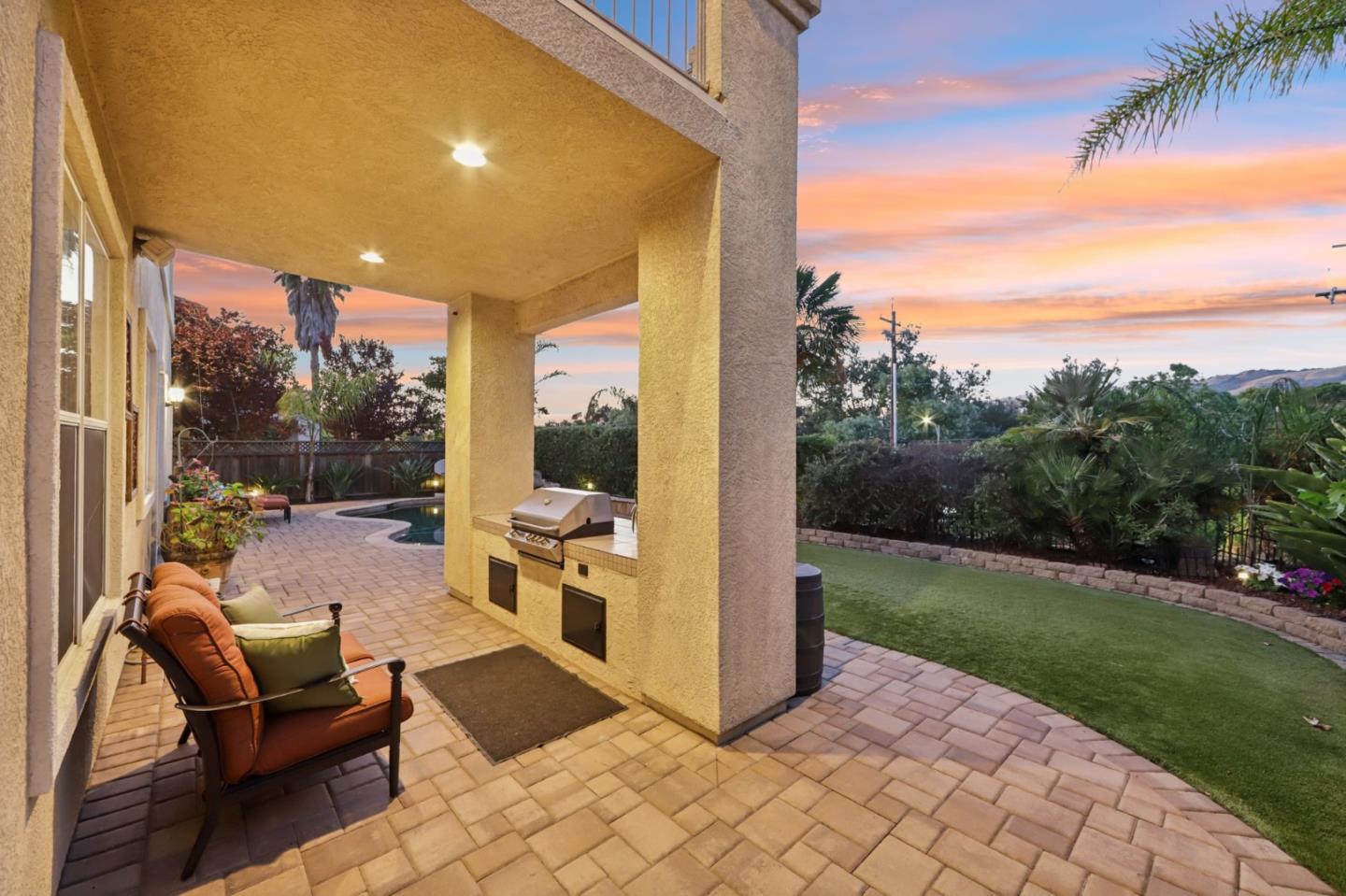 Detail Gallery Image 70 of 91 For 5761 Capilano Dr, San Jose,  CA 95138 - 5 Beds | 4/1 Baths