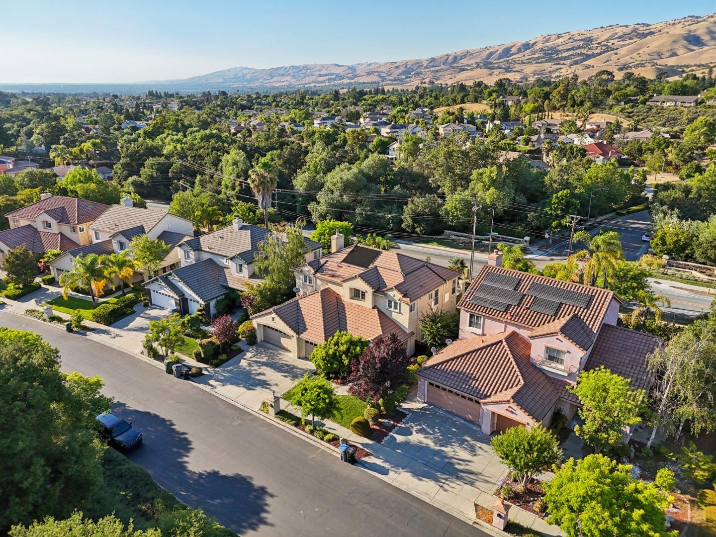 Detail Gallery Image 77 of 91 For 5761 Capilano Dr, San Jose,  CA 95138 - 5 Beds | 4/1 Baths
