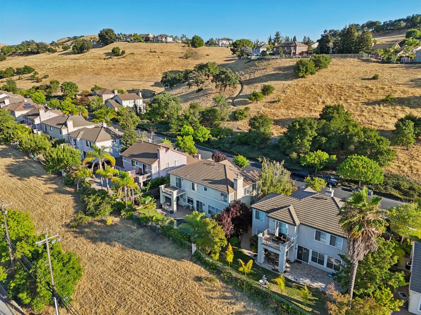 Detail Gallery Image 80 of 91 For 5761 Capilano Dr, San Jose,  CA 95138 - 5 Beds | 4/1 Baths