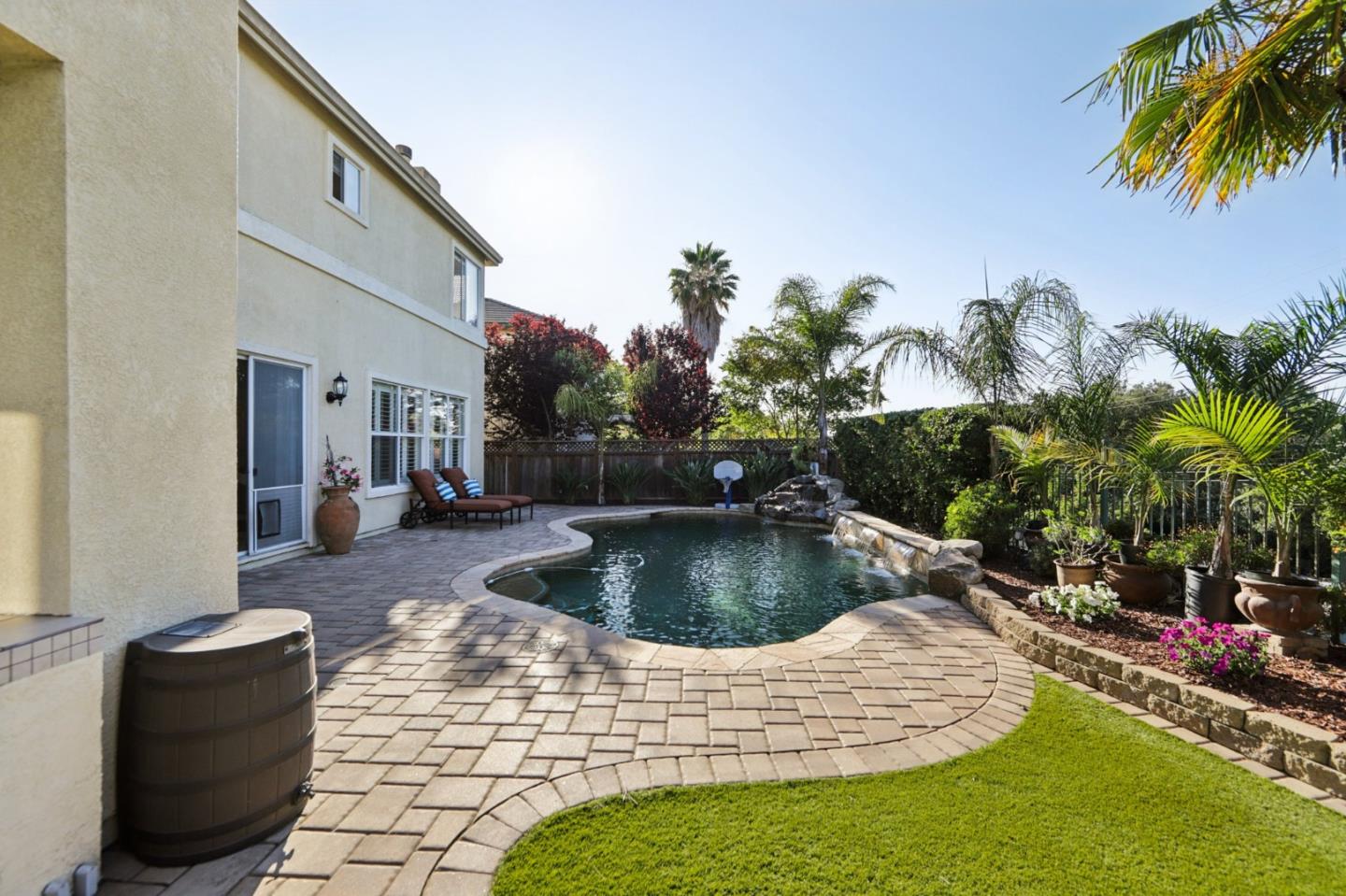 Detail Gallery Image 90 of 91 For 5761 Capilano Dr, San Jose,  CA 95138 - 5 Beds | 4/1 Baths