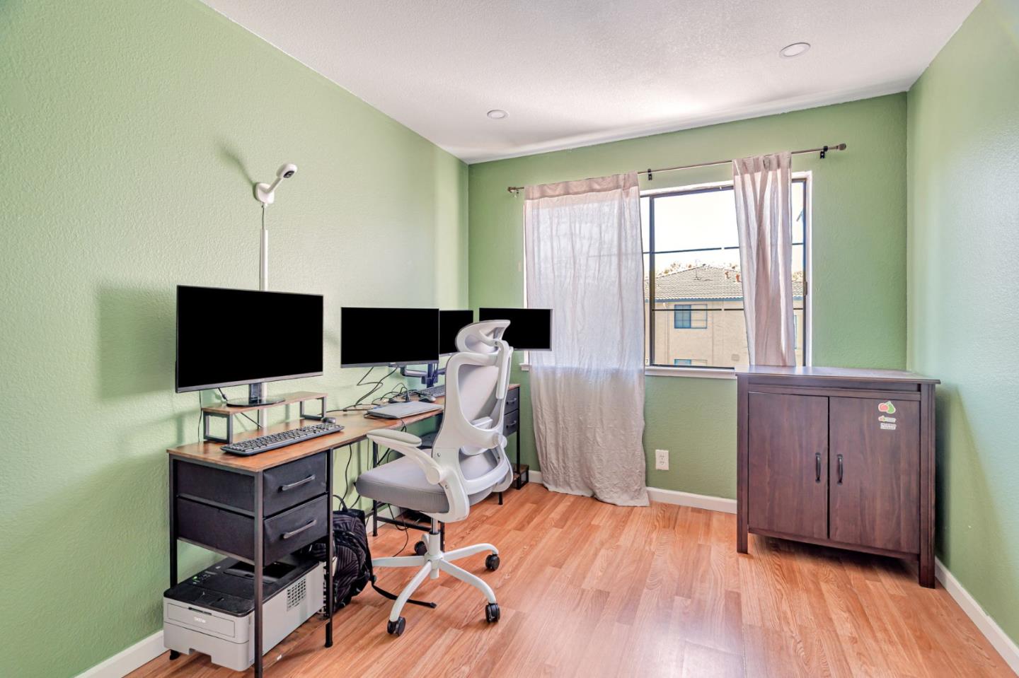 Detail Gallery Image 13 of 34 For 3138 Kenland Dr, San Jose,  CA 95111 - 2 Beds | 1 Baths