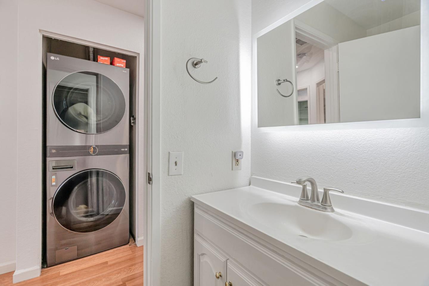Detail Gallery Image 23 of 34 For 3138 Kenland Dr, San Jose,  CA 95111 - 2 Beds | 1 Baths