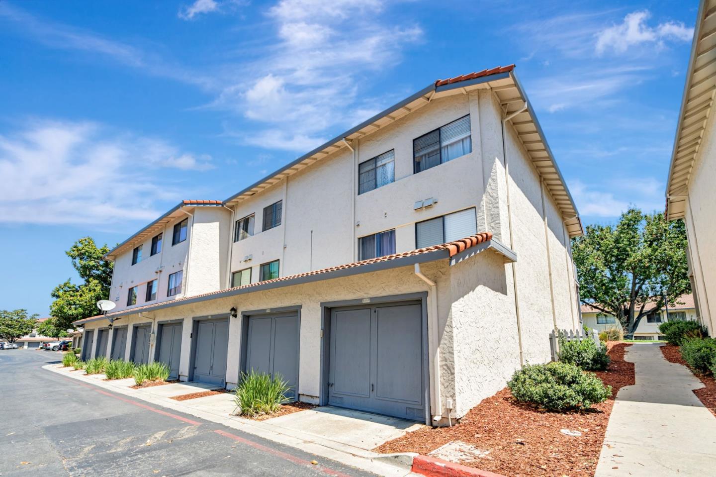 Detail Gallery Image 27 of 34 For 3138 Kenland Dr, San Jose,  CA 95111 - 2 Beds | 1 Baths
