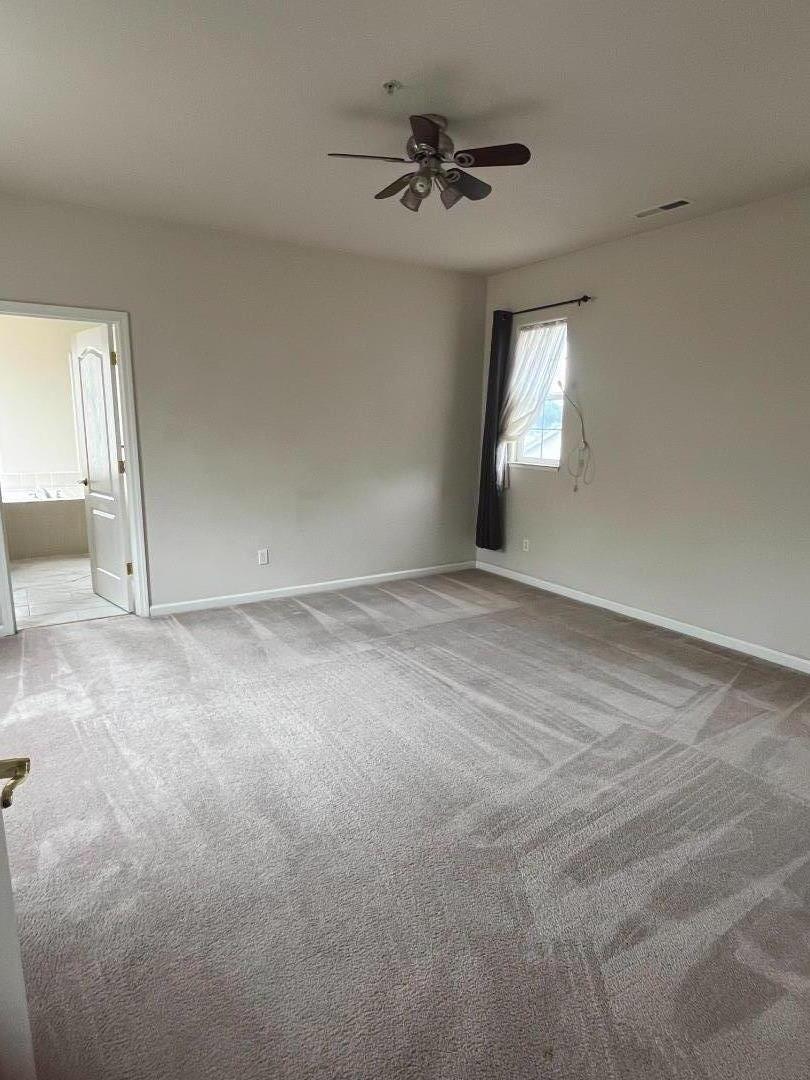 Detail Gallery Image 4 of 5 For 307 Saint Mathews St, Greenfield,  CA 93927 - 4 Beds | 3/1 Baths