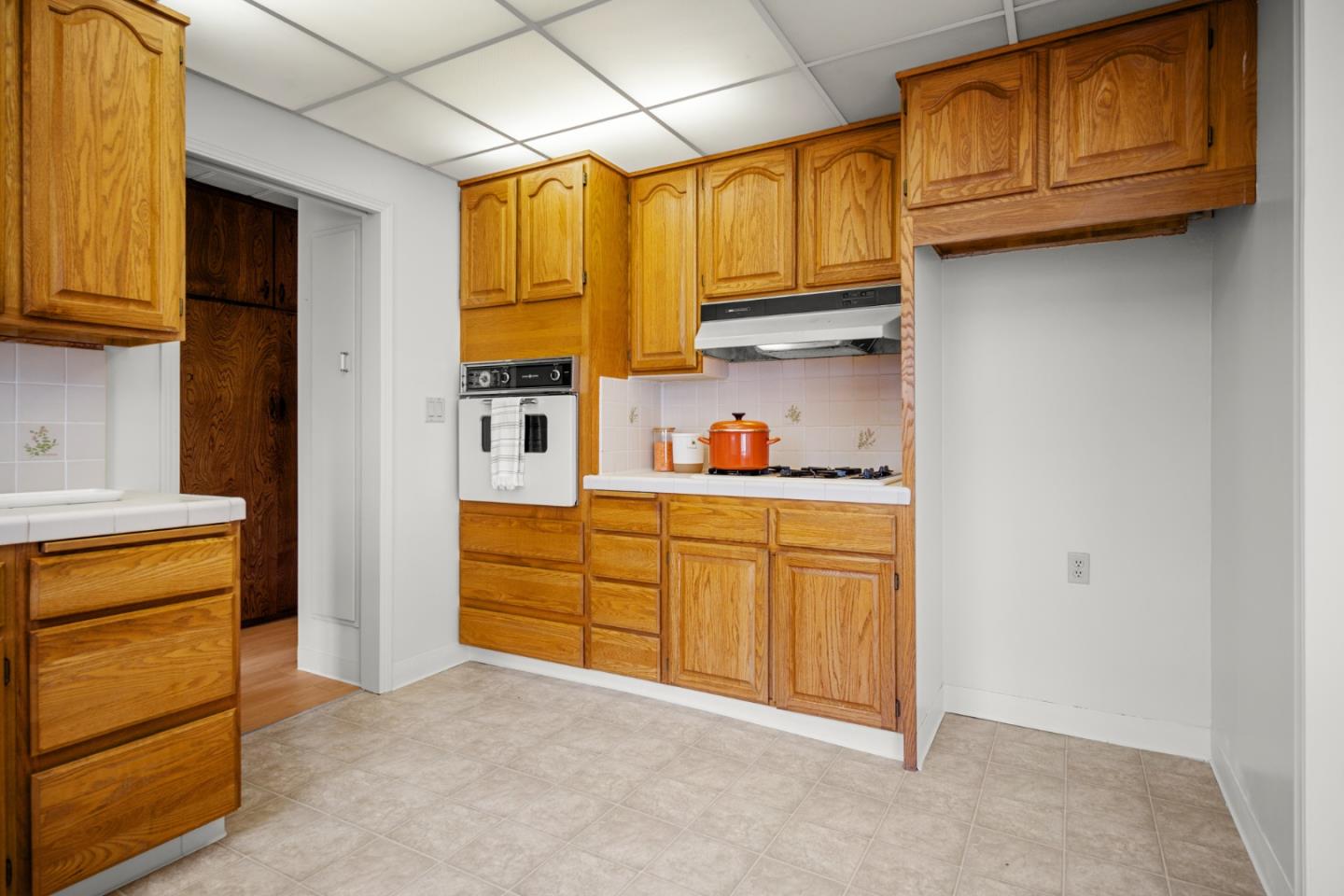 Detail Gallery Image 17 of 45 For 216 San Benito Ave, San Bruno,  CA 94066 - 3 Beds | 2 Baths