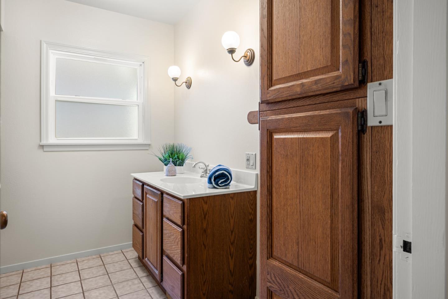 Detail Gallery Image 31 of 45 For 216 San Benito Ave, San Bruno,  CA 94066 - 3 Beds | 2 Baths