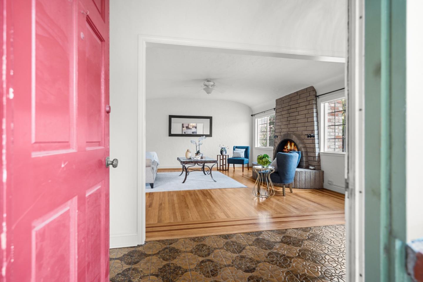 Detail Gallery Image 4 of 45 For 216 San Benito Ave, San Bruno,  CA 94066 - 3 Beds | 2 Baths
