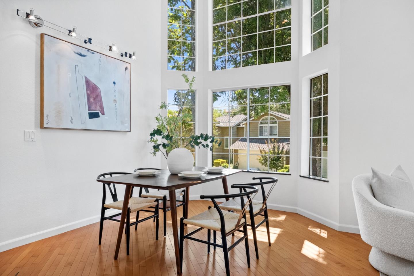 Detail Gallery Image 12 of 49 For 1220 Polk Spring Ct, San Jose,  CA 95120 - 3 Beds | 2/1 Baths