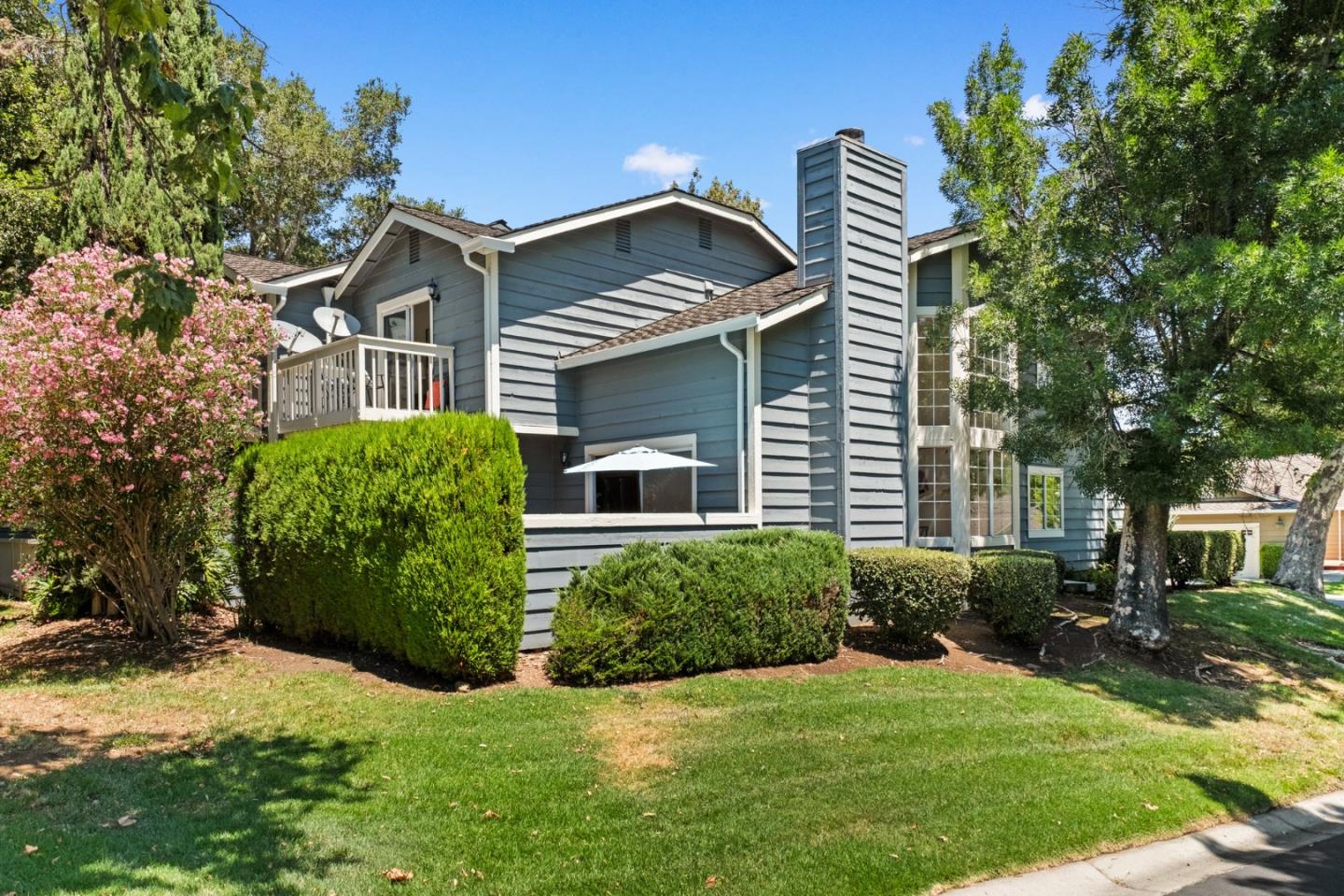 Detail Gallery Image 4 of 49 For 1220 Polk Spring Ct, San Jose,  CA 95120 - 3 Beds | 2/1 Baths