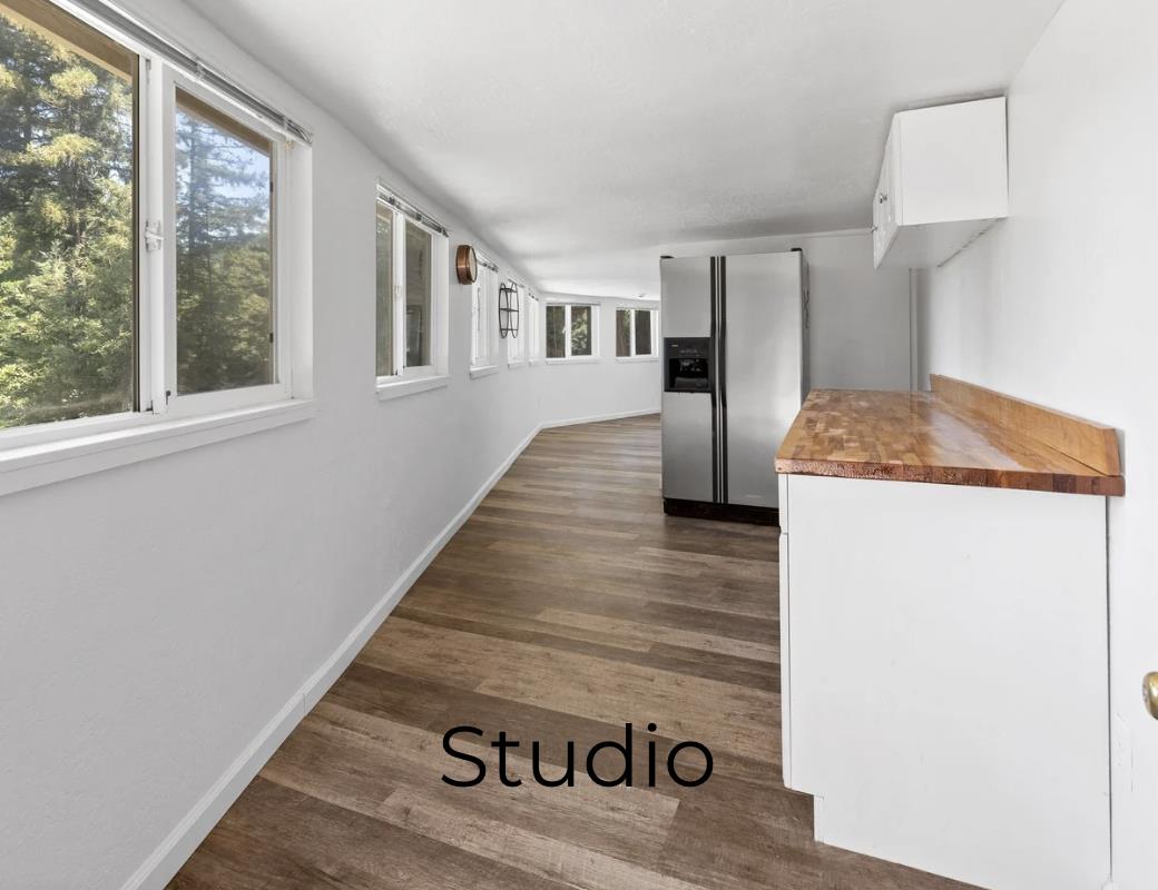 Detail Gallery Image 18 of 27 For 26000 Pierce Rd, Los Gatos,  CA 95033 - 3 Beds | 2 Baths